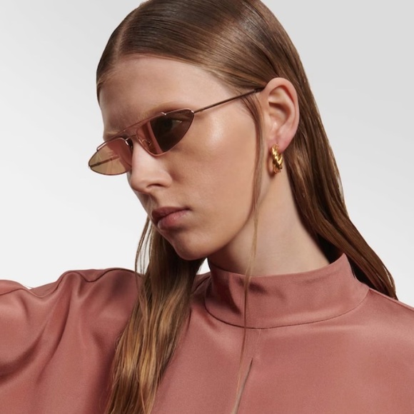 Tom Ford Sunglasses, New 240 - Picture 5 of 6